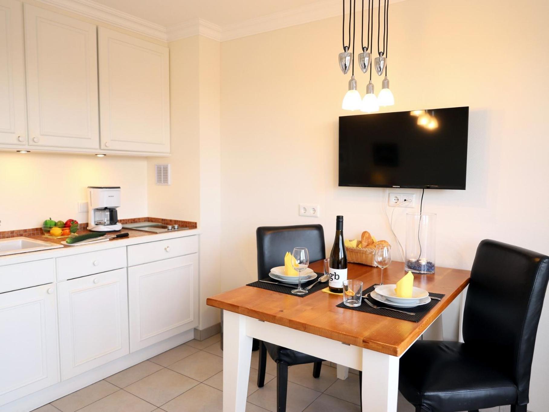 Wohnen Sie Im Herzen Westerlands, In Einer Komplett Neu Renovierten 1-zimmer Apartment Westerland