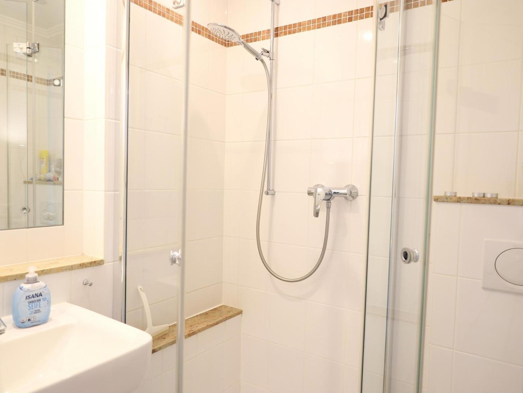 Apartment Wohnen Sie Im Herzen Westerlands, In Einer Komplett Neu Renovierten 1-zimmer